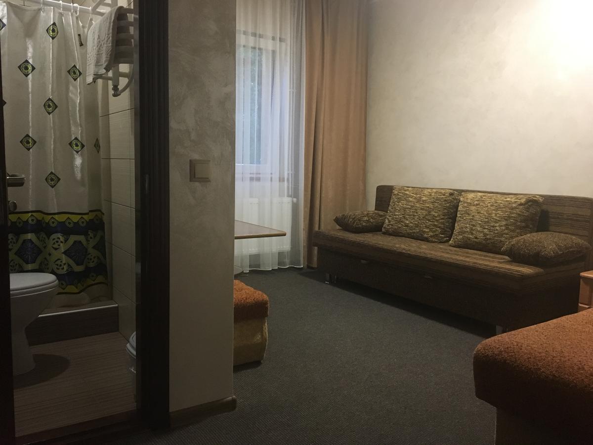 Отель Dikii Med Geletintsy Экстерьер фото